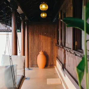 https://villa-lakeshore.hotels-alappuzha.com